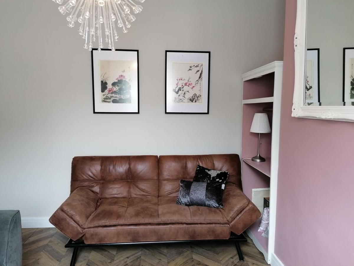 Queens Quarter Holiday Homes (Adults Only) 벨파스트 외부 사진