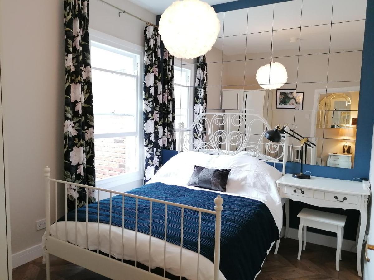 Queens Quarter Holiday Homes (Adults Only) 벨파스트 외부 사진