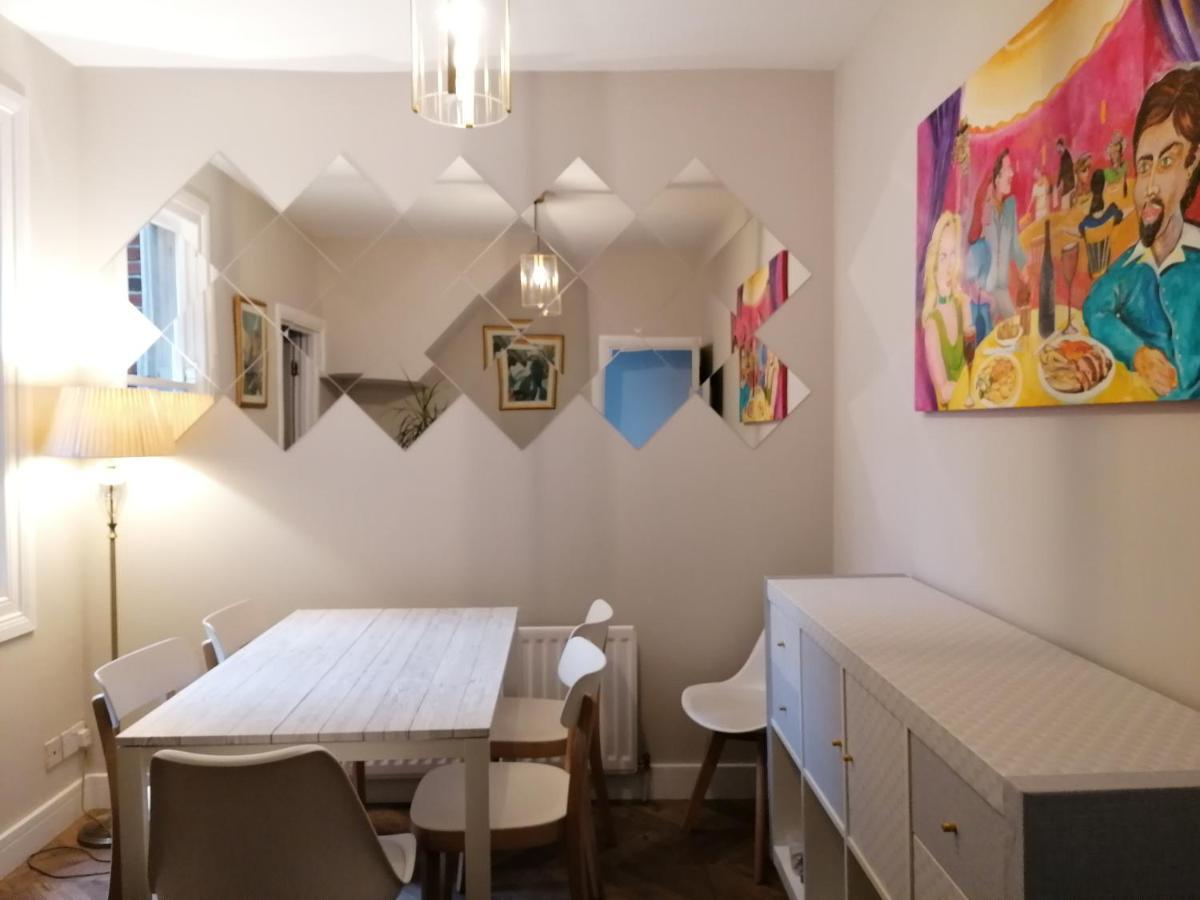 Queens Quarter Holiday Homes (Adults Only) 벨파스트 외부 사진