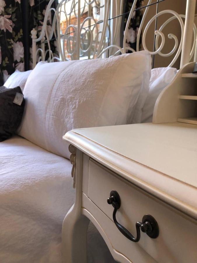 Queens Quarter Holiday Homes (Adults Only) 벨파스트 외부 사진