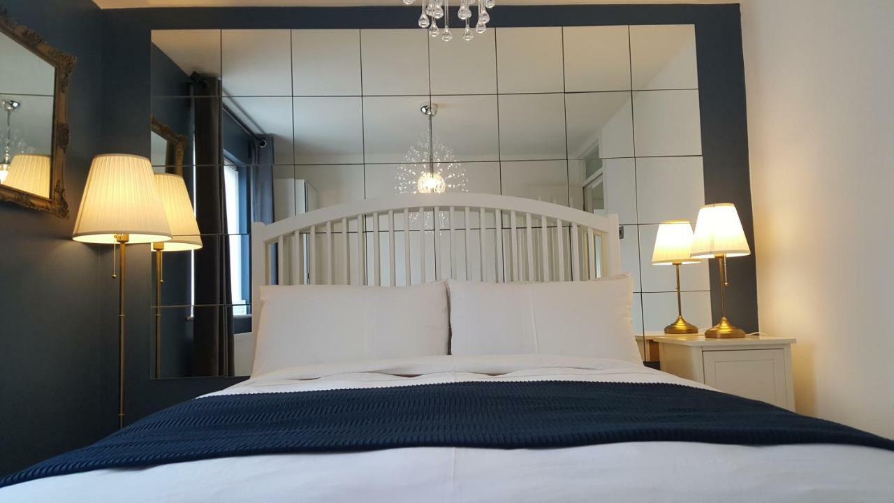 Queens Quarter Holiday Homes (Adults Only) 벨파스트 외부 사진